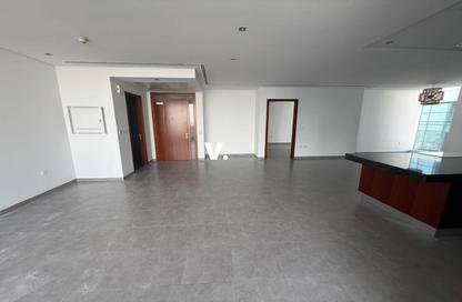 Apartment - 1 - 2 for rent in Maze Tower - Sheikh Zayed Road - Dubai
