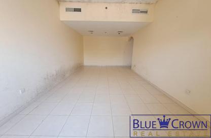 Apartment - 2 Bedrooms - 3 Bathrooms for rent in Hessa Home Building - Oud Metha - Bur Dubai - Dubai Apartment - 2 Bedrooms - 3 Bathrooms for rent in Hessa Home Building - Oud Metha - Bur Dubai - Dubai