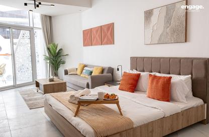 Apartment - Studio - 1 Bathroom for rent in Millennium Binghatti Residences - Business Bay - Dubai