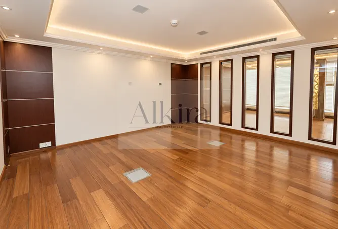 166082213 - Property Image 2