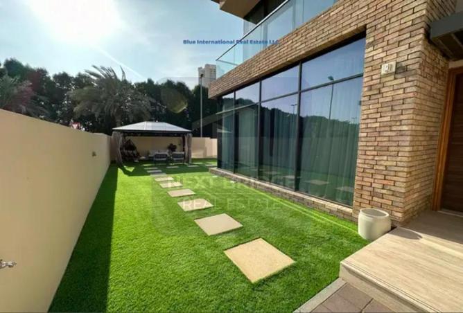 54396383 - صورة العقار 2