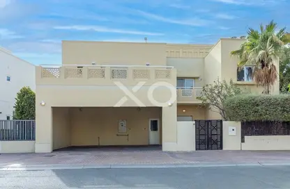 Villa - 5 Bedrooms - 5 Bathrooms for rent in Meadows 2 - Meadows - Dubai