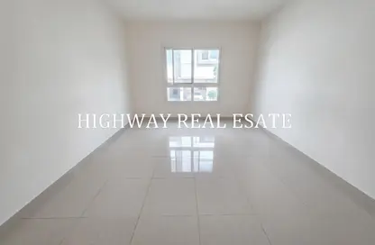 Apartment - 2 Bedrooms - 2 Bathrooms for rent in Muwaileh 29 Building - Muwaileh - Sharjah