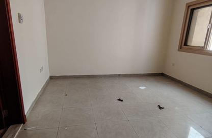 Apartment - 1 Bedroom - 2 Bathrooms for rent in Crystal Plaza - Al Majaz 1 - Al Majaz - Sharjah Apartment - 1 Bedroom - 2 Bathrooms for rent in Crystal Plaza - Al Majaz 1 - Al Majaz - Sharjah