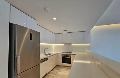 شقة - 2 غرف نوم - 3 حمامات للايجار في أحد ريزيدنس - الخليج التجاري - دبي