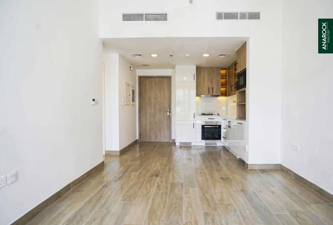 Semi Furnished | Community View | Ready To Move photo 2