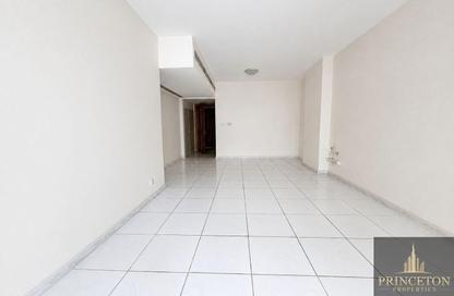 Apartment - 2 Bedrooms - 2 Bathrooms for rent in Golden Sands 7 - Al Mankhool - Bur Dubai - Dubai