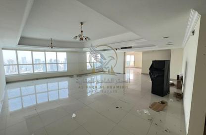 Apartment - 4 - 4 for rent in Al Mamzar - Al Mamzar - Sharjah - Sharjah Apartment - 4 - 4 for rent in Al Mamzar - Al Mamzar - Sharjah - Sharjah