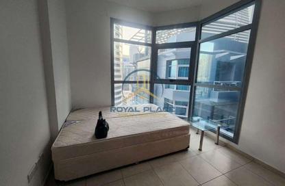 Apartment - 1 Bedroom - 2 Bathrooms for rent in Marina Residence B - Marina Residence - Dubai Marina - Dubai