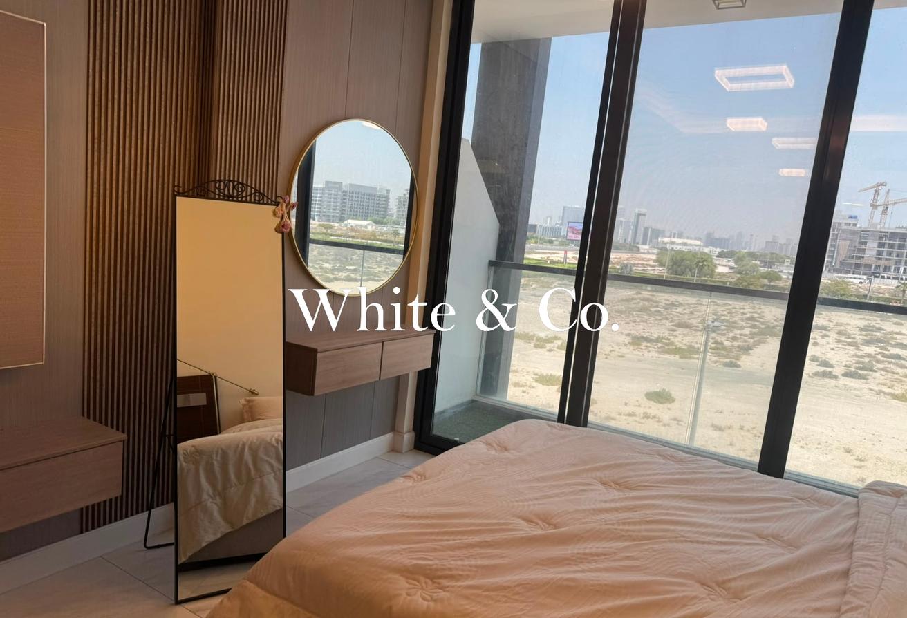 Fully Furnished | Modern | immaculate photo 8