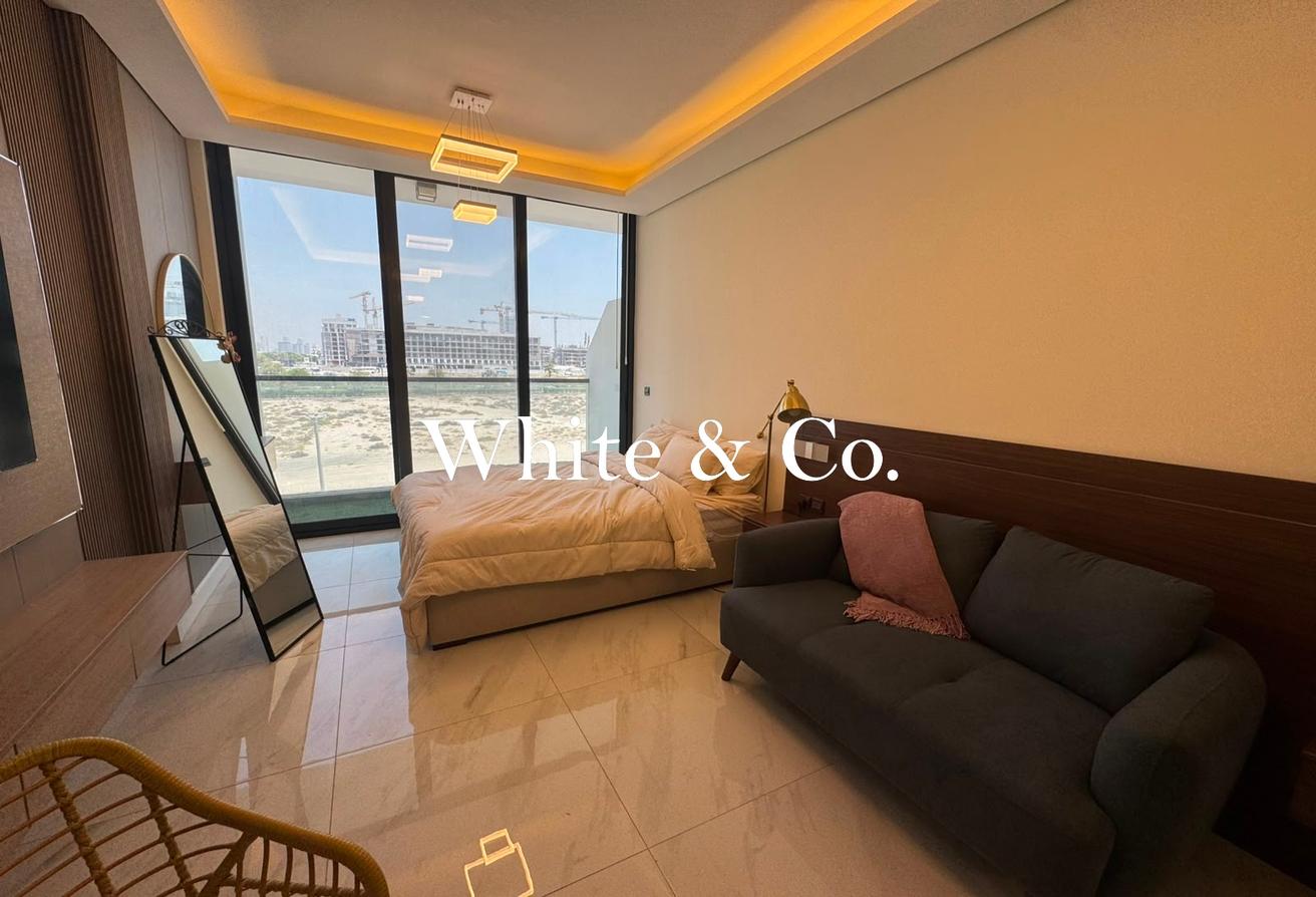 Fully Furnished | Modern | immaculate photo 6