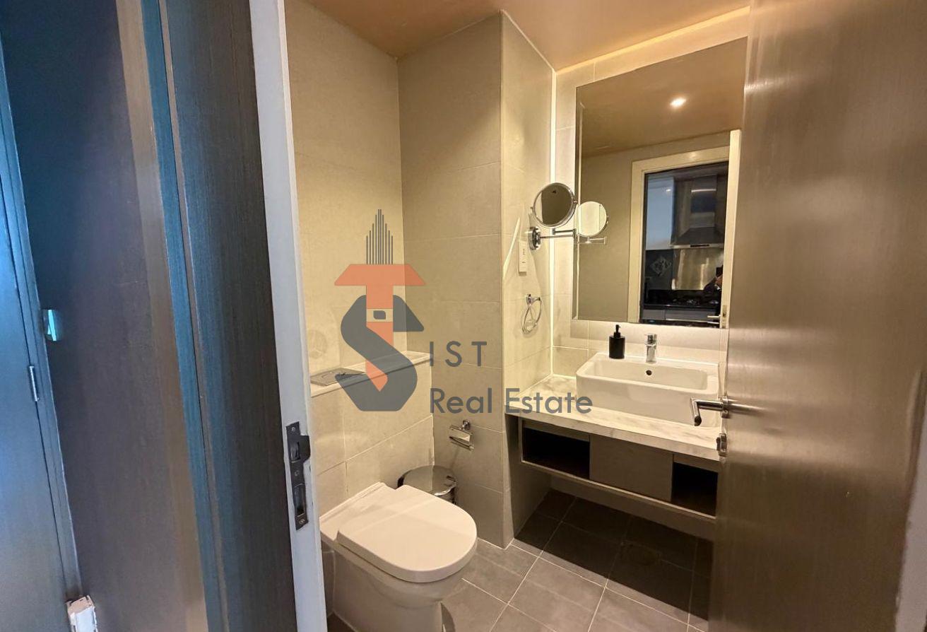 Canal View | Separate Kitchen | High Floor photo 9
