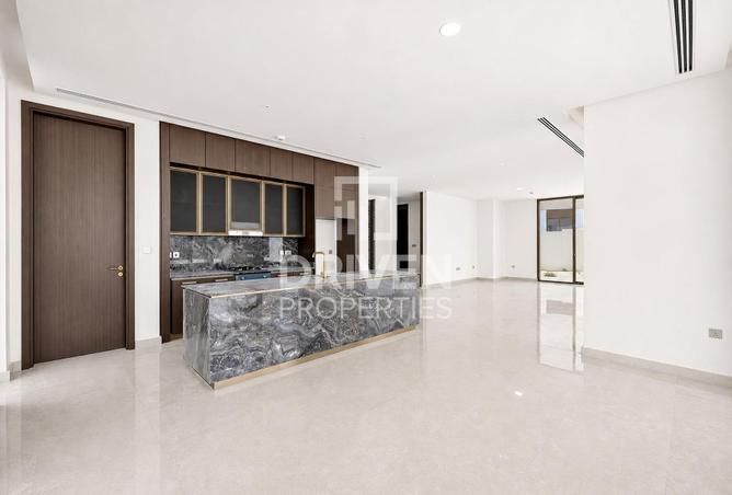 Biggest Corner Plot | Park Views | Motivated Seller — photo 4