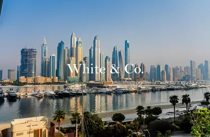 Apartment - 1 Bedroom - 1 Bathroom for sale in Palace Beach Residence Tower 1 - Palace Beach Residence - Emaar Beachfront - Dubai Harbour - Dubai