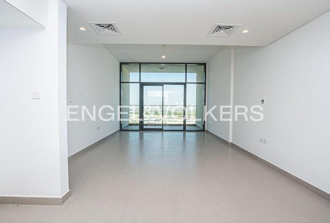 100398889 - Property Image 3