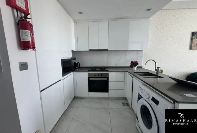 74262807 - Property Image 3