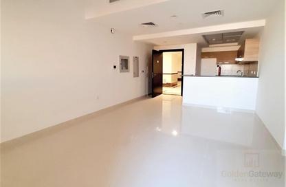 Apartment - 2 Bedrooms - 3 Bathrooms for rent in Arabian - Canal Residence - Dubai Sports City - Dubai