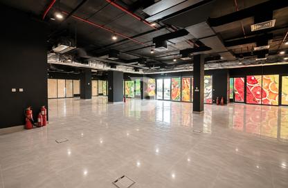 Retail - Studio for rent in Rabdan Building - Motor City - Dubai