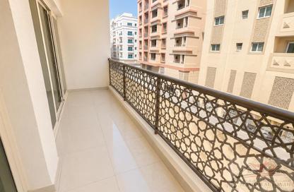 Apartment - 1 Bedroom - 2 Bathrooms for rent in Muwaileh 29 Building - Muwaileh - Sharjah