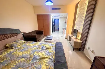 Apartment - Studio - 1 Bathroom for rent in Al Majaz 3 - Al Majaz - Sharjah
