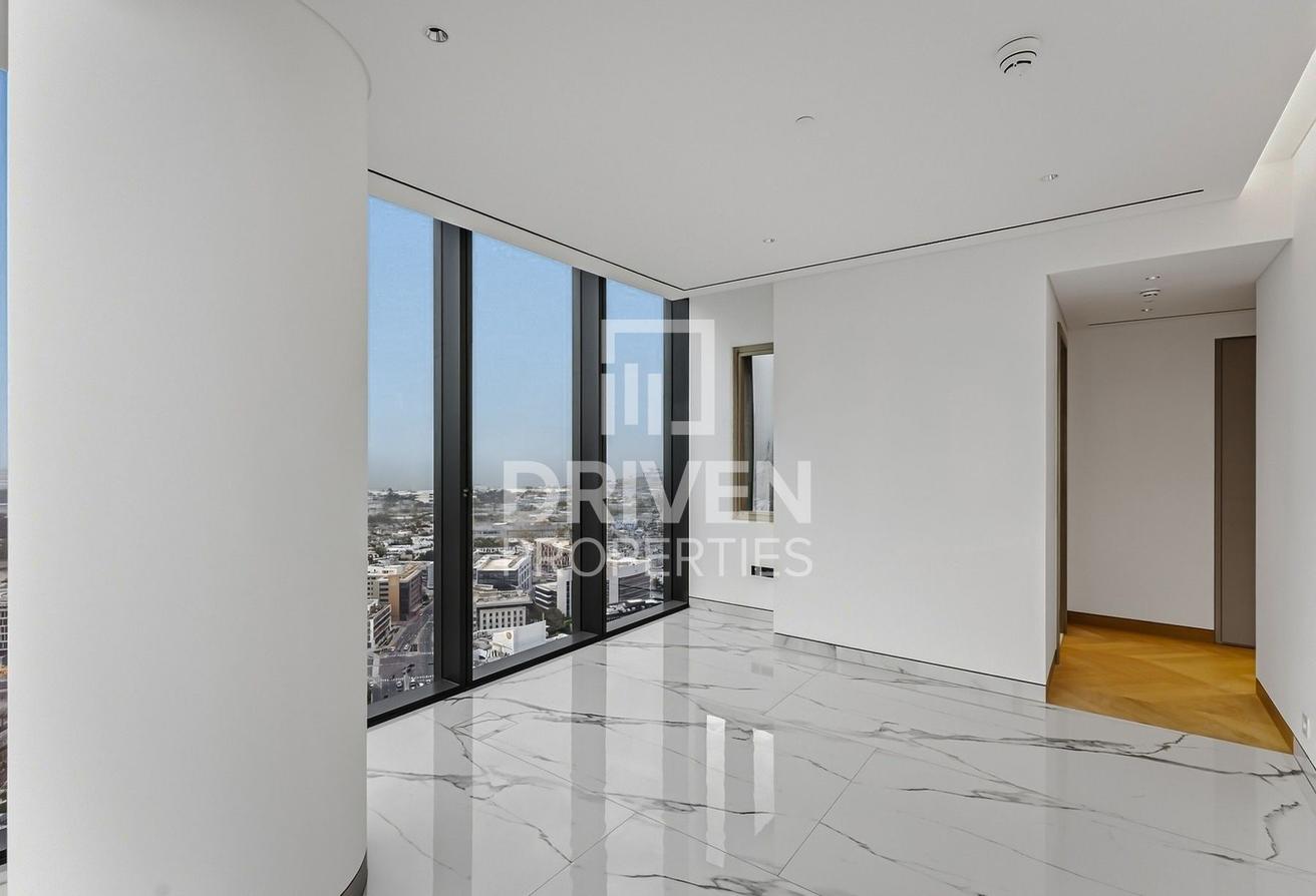 Vastu Complaint | Palm Jumeirah Burj Al Arab View photo 17