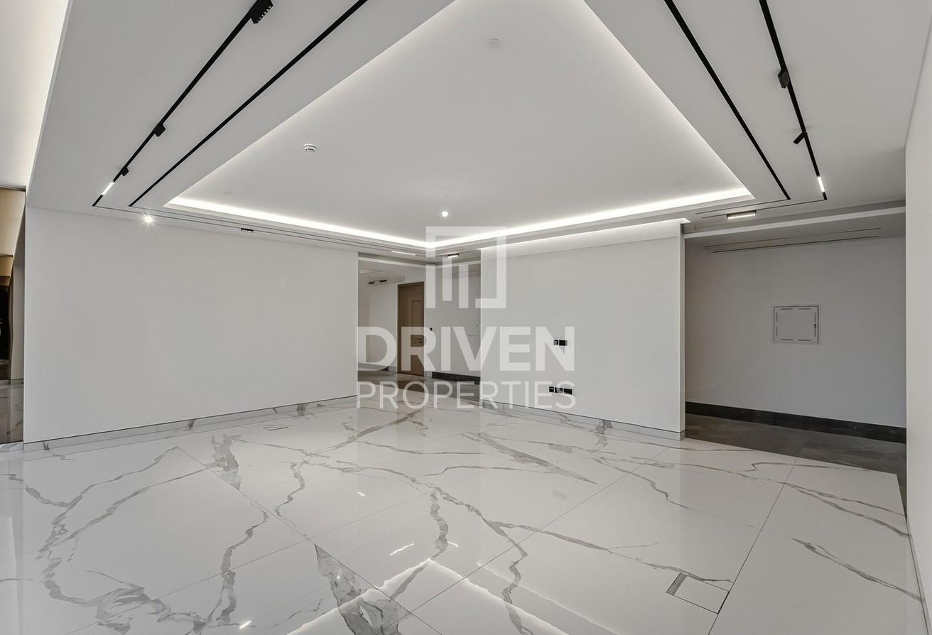 Vastu Complaint | Palm Jumeirah Burj Al Arab View photo 8
