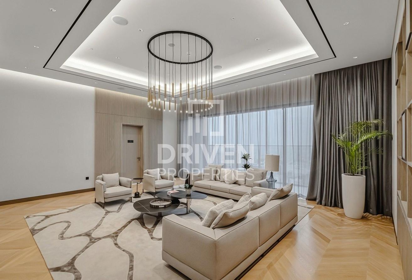 Vastu Complaint | Palm Jumeirah Burj Al Arab View photo 2