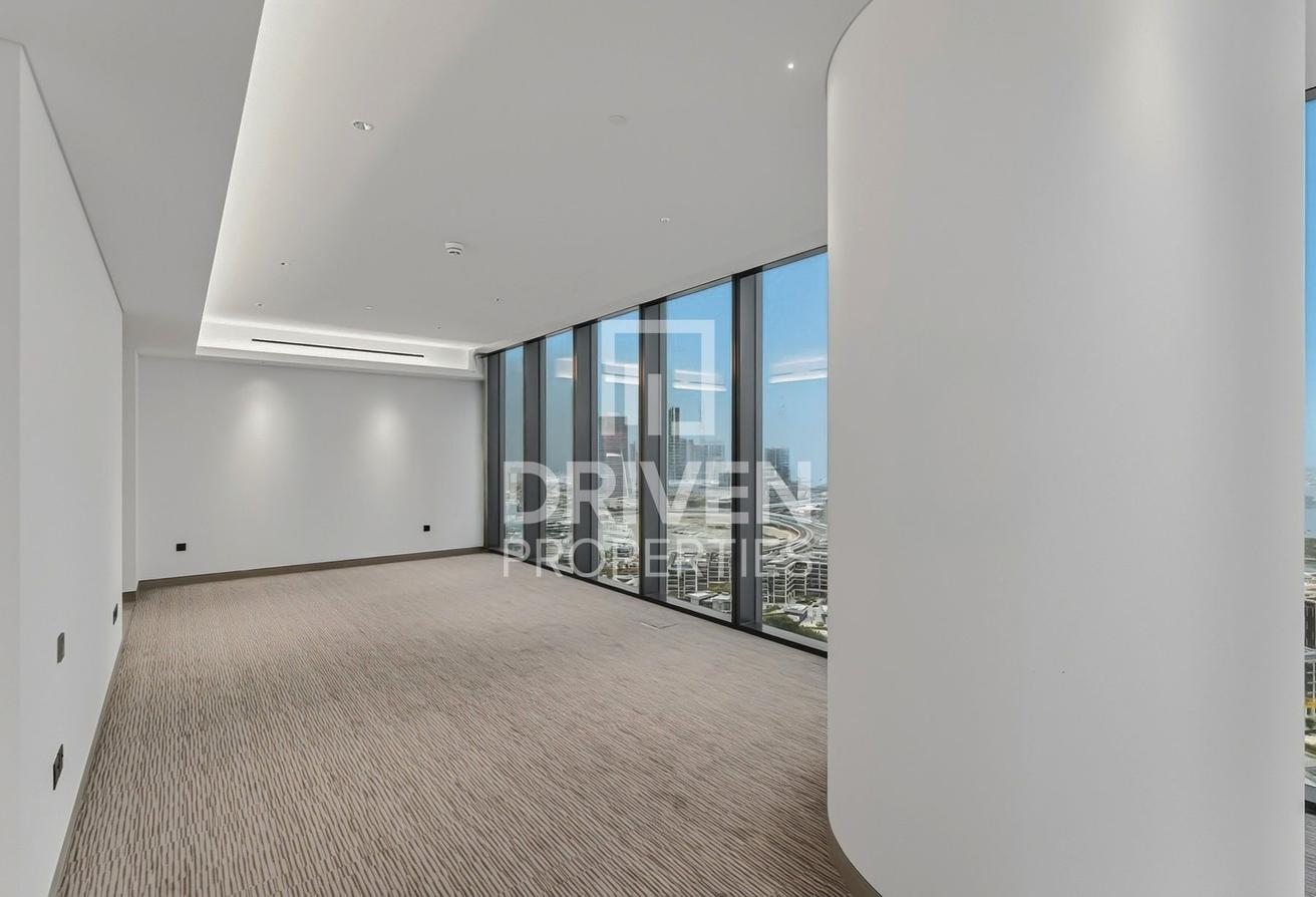 Vastu Complaint | Palm Jumeirah Burj Al Arab View photo 20