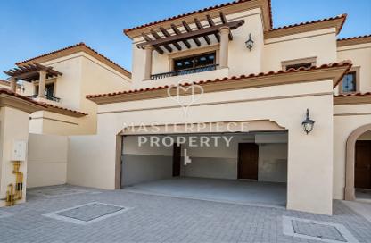 Villa - 4 - 6 for sale in Bloom Living - Zayed City (Khalifa City C) - Khalifa City - Abu Dhabi