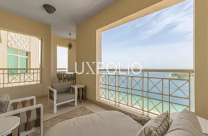 Apartment - 2 Bedrooms - 3 Bathrooms for sale in Al Sultana - Shoreline Apartments - Palm Jumeirah - Dubai