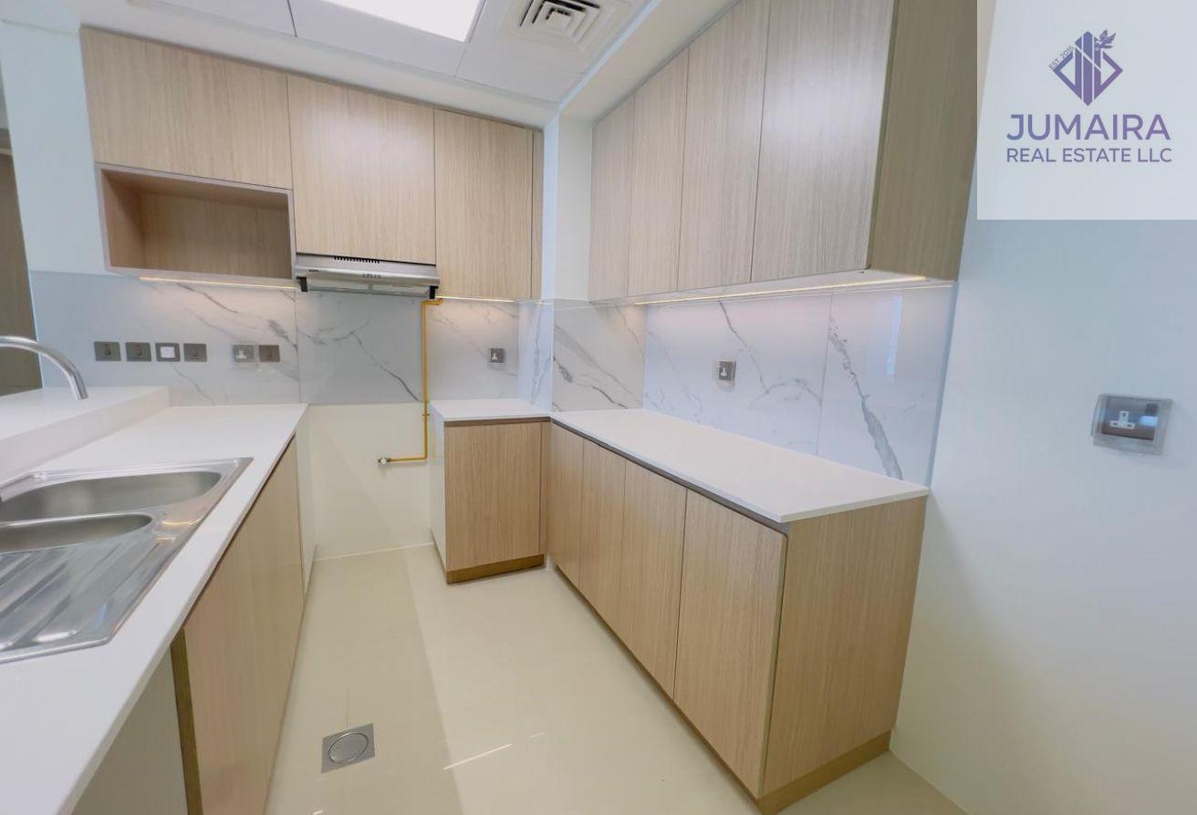 High-Floor 2BR | Uninterrupted Sea & Community Vie