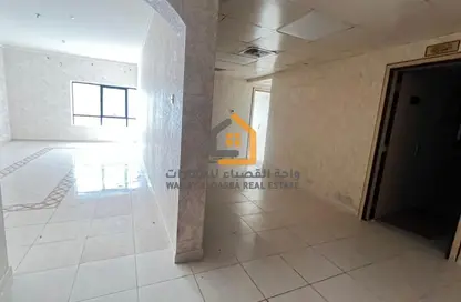 شقة - 2 غرف نوم - 2 حمامات للايجار في التعاون - الشارقة شقة - 2 غرف نوم - 2 حمامات للايجار في التعاون - الشارقة