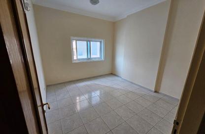 Apartment - 1 Bedroom - 1 Bathroom for rent in Al Mahatta - Al Qasimia - Sharjah