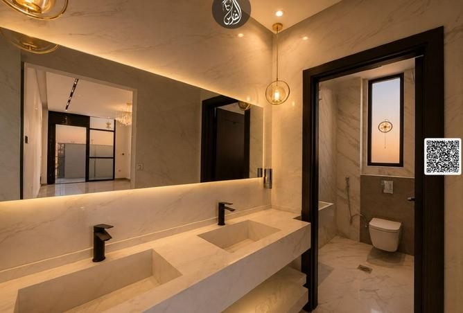 121120629 - Property Image 3
