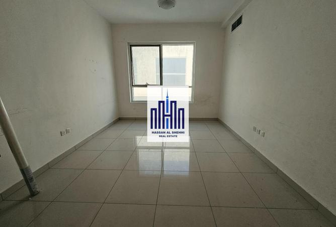 124269002 - Property Image 2