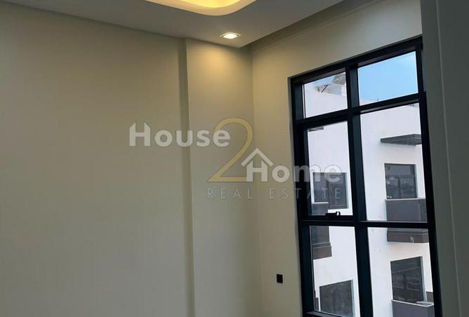 121978651 - Property Image 2
