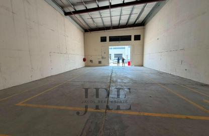 Warehouse - Studio - 1 Bathroom for rent in Al Sajaa Industrial - Al Sajaa - Sharjah
