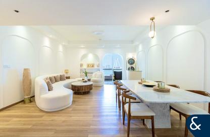 Apartment - 3 Bedrooms - 3 Bathrooms for sale in Bahar 2 - Bahar - Jumeirah Beach Residence - Dubai