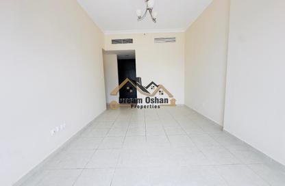 Apartment - 1 - 2 for rent in Venezia Residence - Dubai Silicon Oasis - Dubai