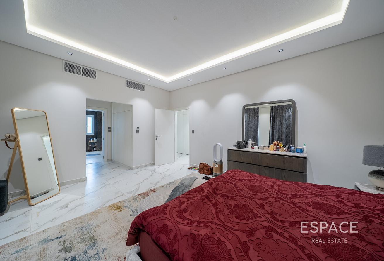 Community Expert | Private Pool | Type 3 photo 14