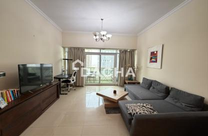 Apartment - 1 - 2 for rent in Lake City Tower - JLT Cluster D - Jumeirah Lake Towers - Dubai