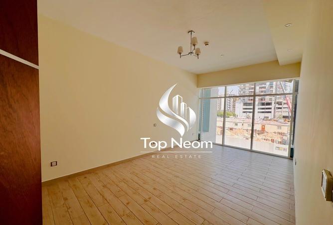 Vacant 1BR | Unfurnished | Spacious Layout