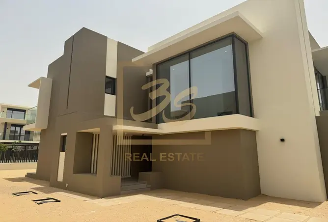 151913408 - Property Image 2
