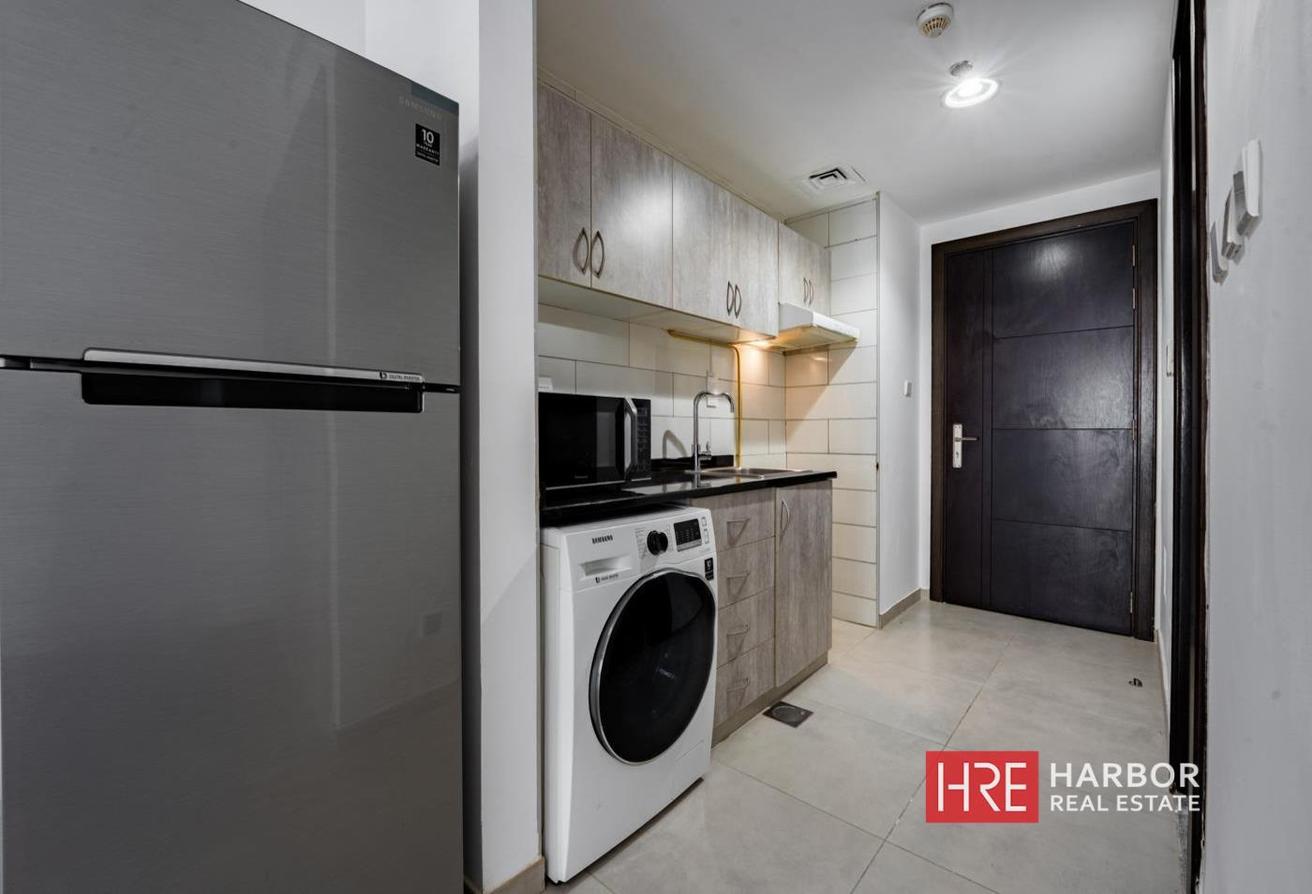 1 Month Free | Spacious Layout | Payments Options photo 5