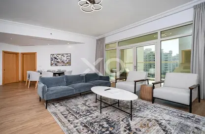 Apartment - 2 Bedrooms - 3 Bathrooms for rent in Al Sultana - Shoreline Apartments - Palm Jumeirah - Dubai