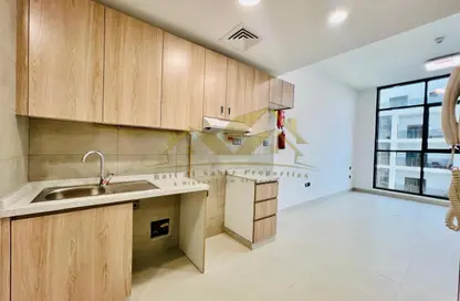 Apartment - 1 Bedroom - 2 Bathrooms for rent in Karimian 3 - Jumeirah Garden City - Al Satwa - Dubai