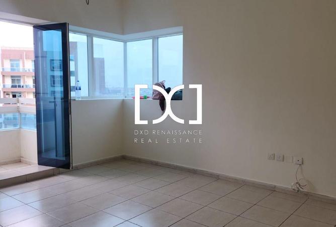 76181809 - Property Image 3