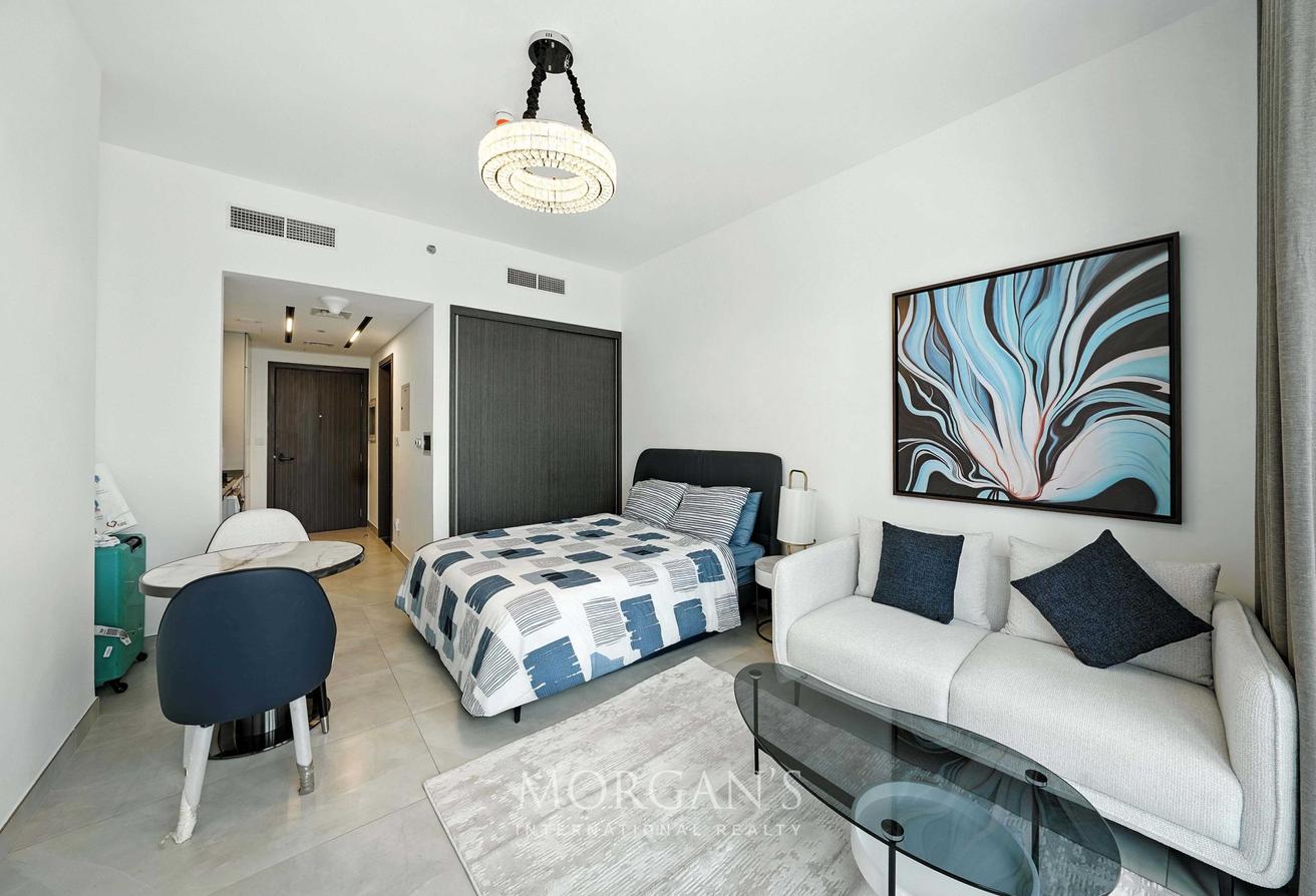 Furnished Studio | Prime Location | Spacious photo 6
