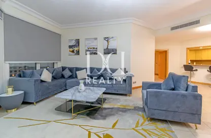 Apartment - 3 Bedrooms - 4 Bathrooms for rent in Al Khushkar - Shoreline Apartments - Palm Jumeirah - Dubai