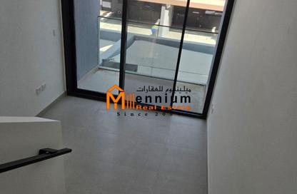 Townhouse - 2 - 4 for sale in Robinia - Masaar - Tilal City - Sharjah